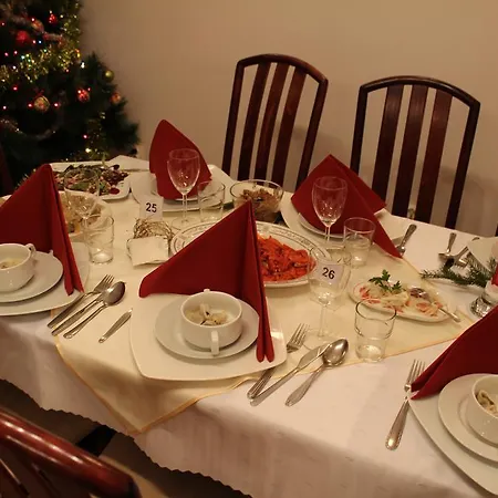 Valle Nocleg ze śniadaniem 3*