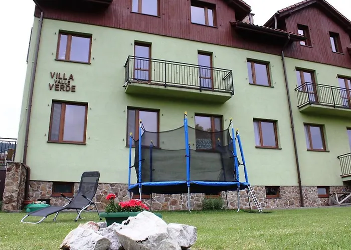 住宿加早餐酒店 Valle Stronie Śląskie